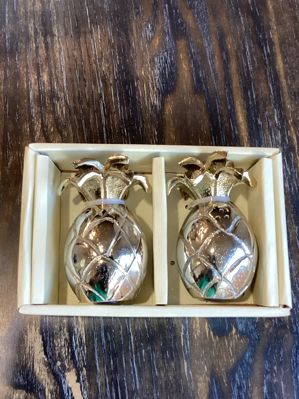Pineapple Salt and Pepper Shaker Set
